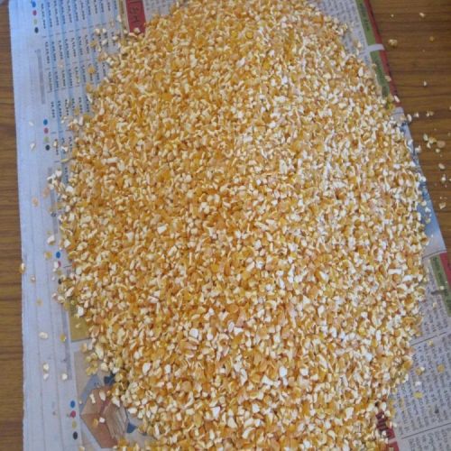 Animal Feed Grits, Color : Yellow, Packaging Size : 25 Kg, 50 Kg