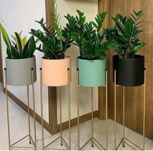 Polished Plain Planters, Color : Multicolor