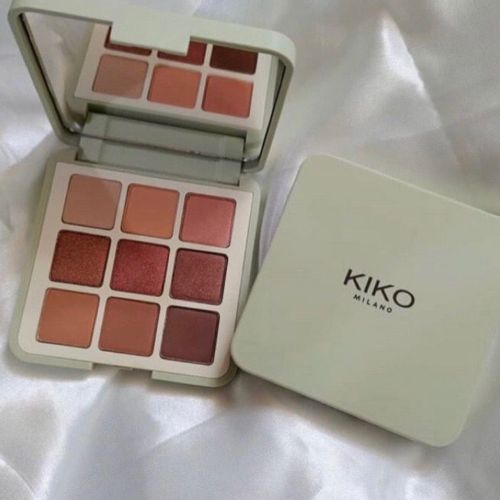 For dry lips Kiko Milano Face Powder