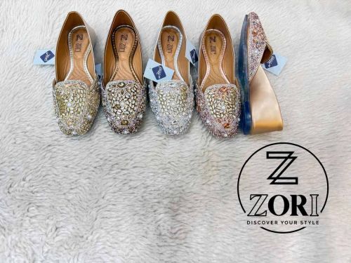 Mirror Work Fancy Jutti, Brand Name : Zori, Sole Material : Leather