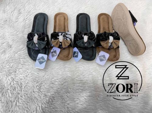 Velvet PU Sole Fashion Ladies Slipper, Brand Name : Zori for Casual