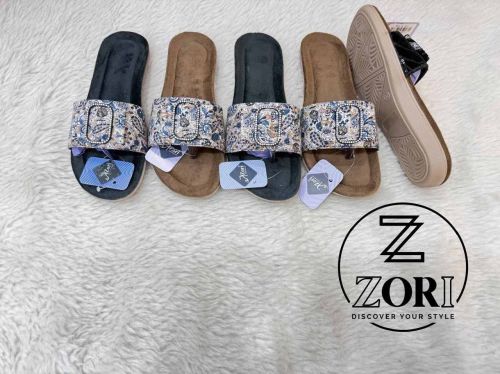 Woven Strap Summer Slipper, Brand Name : Zori, Packaging Type : Box