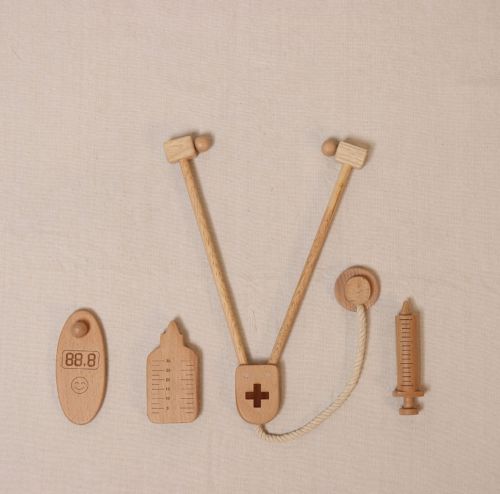 Manual Wood Doctor Play Set, Color : Multicolor, Technics : Handmade