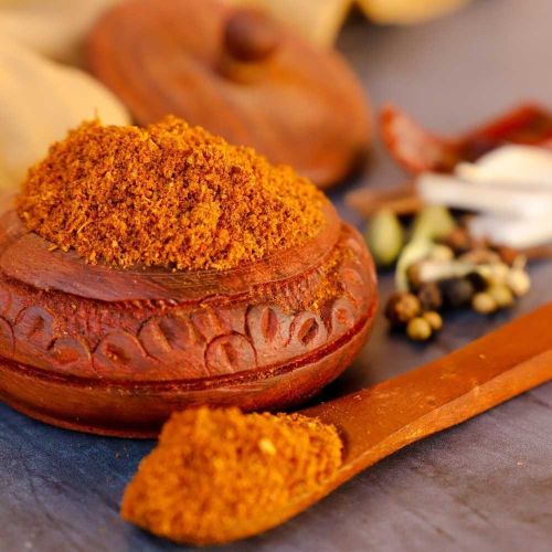 Blended Chicken Masala, Color : Reddish-brown