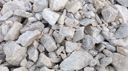 Super Quartz Lump, Color : White, Form : Solid for Industrial