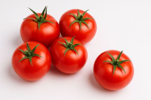Red Fresh Tomato, Packaging Size : 5Kg, 10Kg