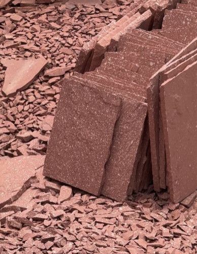Polished Dotted Sandstone Chips, Color : Light Red, Form : Slab