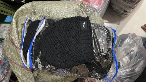 Woolen Winter Caps, Color : Black