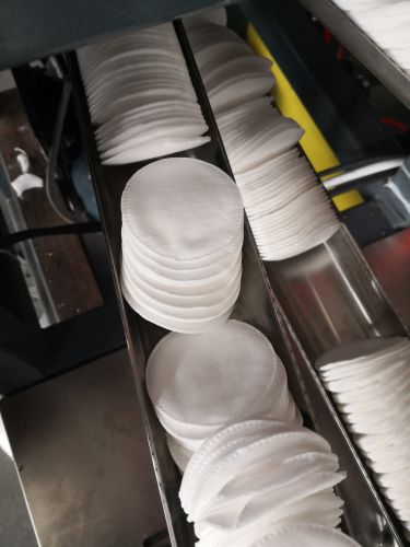 Cosmetic Cotton Pad Machine