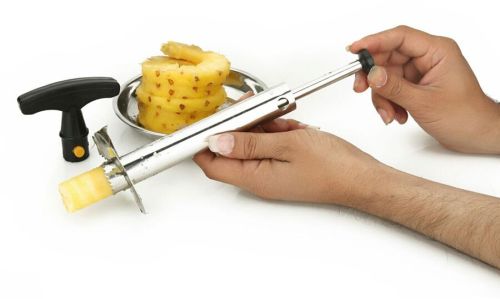 Pineapple Cutter with Cleaner