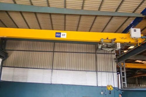 Steel Single Girder EOT Crane, Color : Depends On Customer Preference