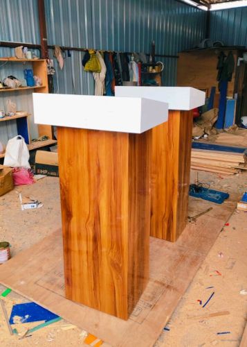 Polished Wooden Podium Lecture Stand, Color : Brown 4.2 Feet