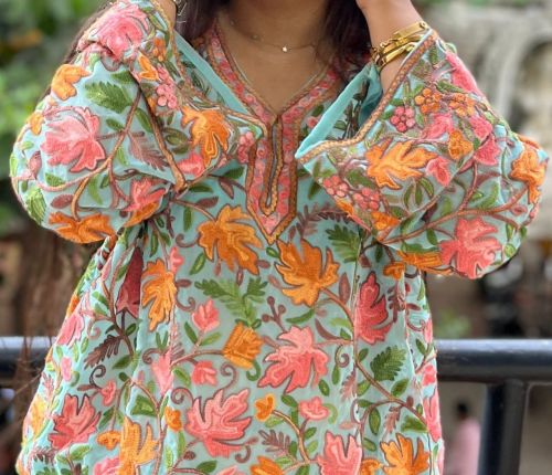 Ladies Floral Embroidered Georgette Short Kurti