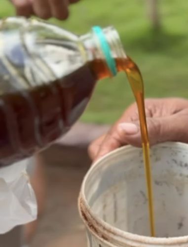 Ffa Below 10 Chicken Oil, Packaging Type : Bottle