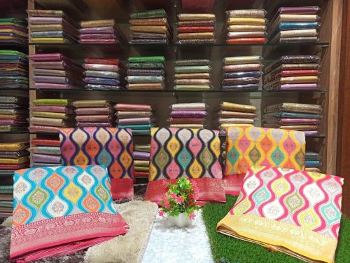 Checked Kanjeevaram Tissue Silk Kanchi Pattu Saree Fashionable