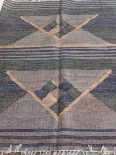 Geometric Pattern Handmade Jute Carpet