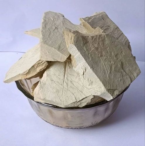 Raw Multani Mitti, Color : Beige, Purity : 100%