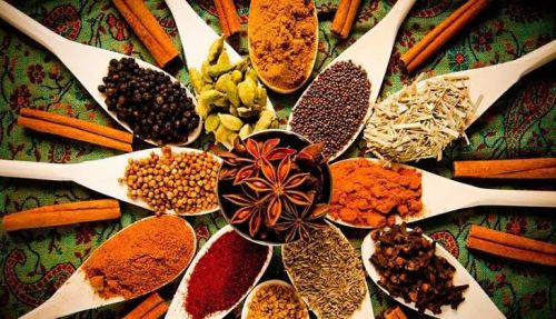 Organic Spices, Color : Multicolor, Form : Powder