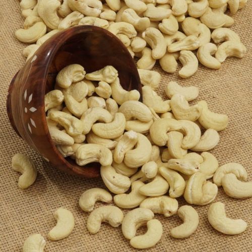 Raw Y400 Whole Cashew Nuts, Color : Creamy