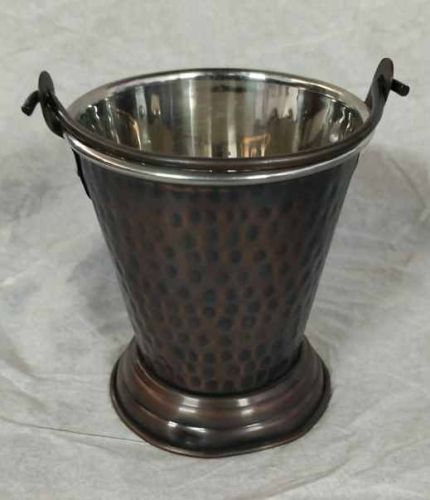 Polished Hammered Cast Iron Bucket, Shape : Eound ( Base )