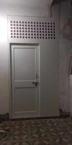 Plain Polished Wooden Doors, Color : White