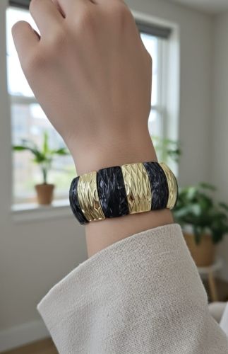 Black Beige Thick Resin Acrylic Elastic Bracelet