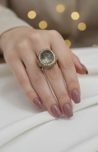 Metal Alloy Oval Oversize Cocktail Ring, Color : Beige