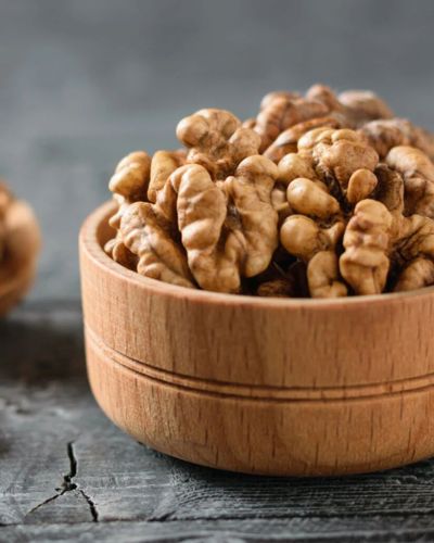 Walnuts, Color : Brown, Packaging Type : Standard Packaging