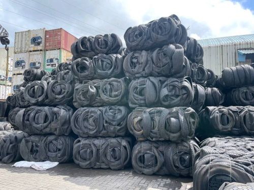 Rubber Tire tyre scrap, Packaging Type : Black for Recycle