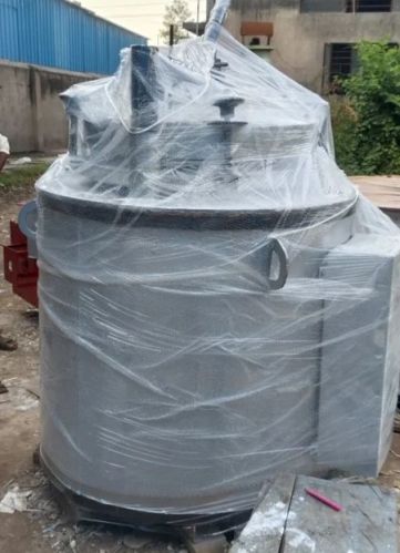 Aluminium Iron Vertical Door Furnace, Thickness : 10-20mm