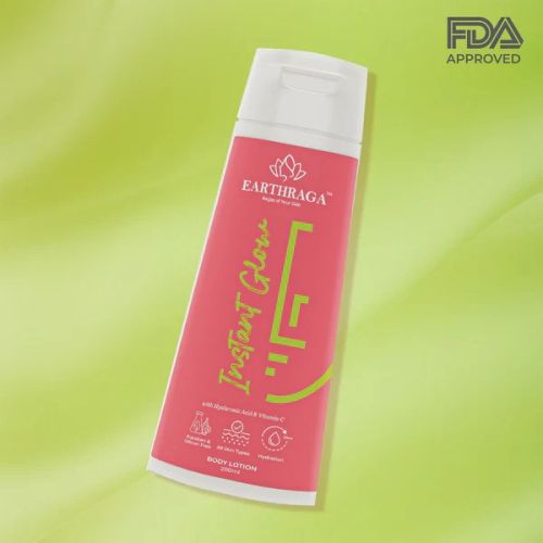 Instant Glow Body Lotion With Hyaluronic Acid & Vitamin C - Contains 3% Hydagen Aquaporin