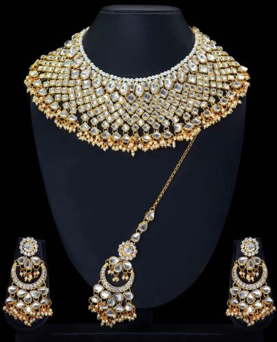 White Color Kundan Necklace Set (KN131WHT)