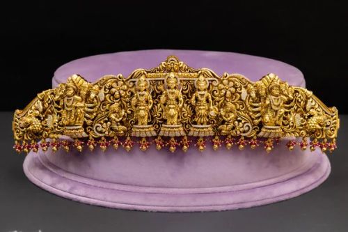 Liya Vaddanam Waist Belt