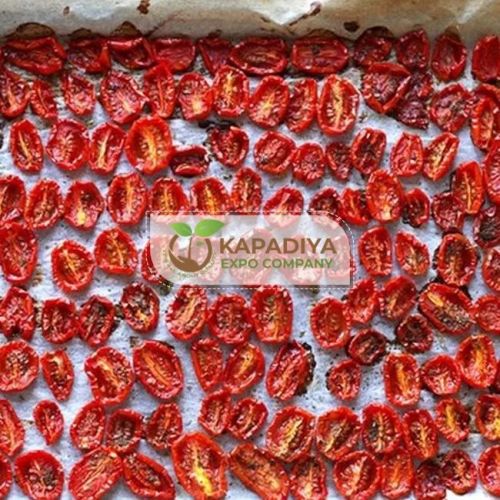 Tomato Flakes, Color : Red