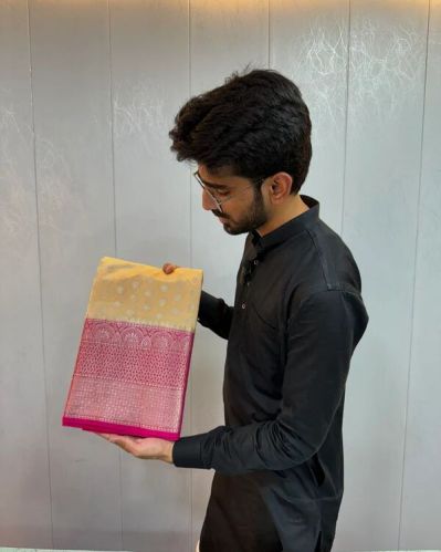 Chinia Silk Khaddi Buti Banarasi Saree, Saree Length : 5.5 Meter