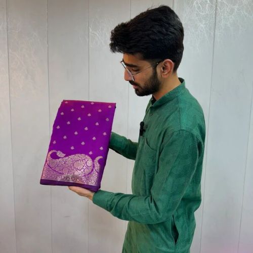 Mashru Silk Zari Buti Banarasi Saree, Saree Length : 5.5 Mtr