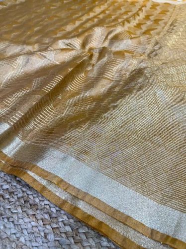 Soft Tissue Abstract Weave Saree, Saree Length : 5.5 Meter