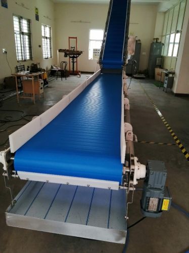 Semi-automatic Mild Steel Decline Conveyor System for Moving Goods