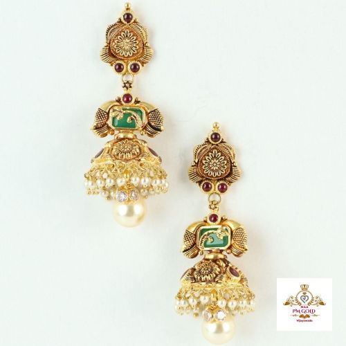 22 Kt Ladies Gold Earring Er002