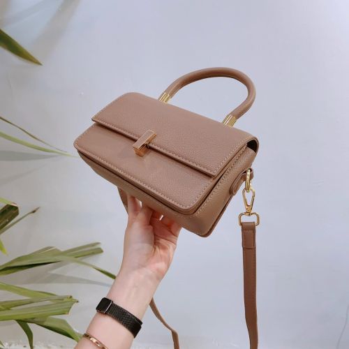 Ladies Brown Leather Handbag Modern for Party, Office
