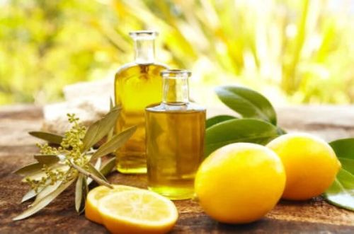 Organic Lemon Oil, Extraction Method : Steam Distillation