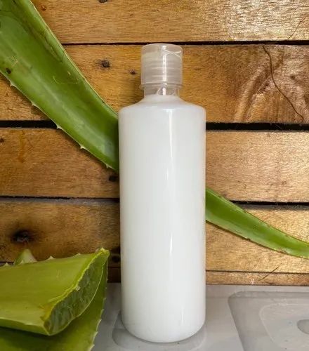 Natural Herbalnatural Herbal Shampoo Shampoo, Form : Liquid, Packaging Type : Plastic Bottle For Bath Use