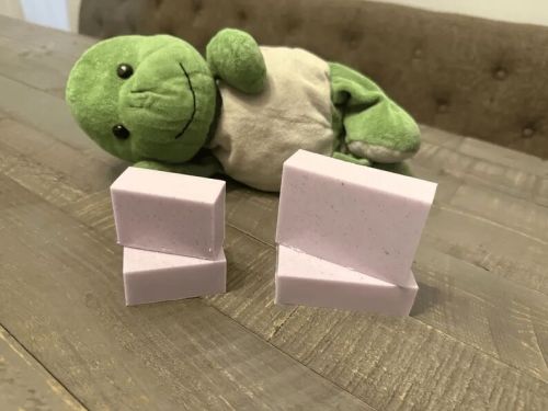 Rotch Lavender Coconut Natural Soap, Packaging Type : Box