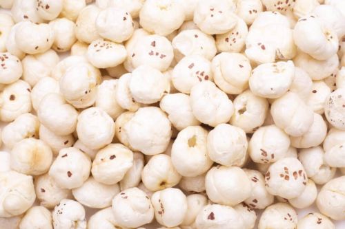 Organic Makhana, Color : White, Packaging Type : Plastic Packet, Packaging Size : 5-25kg