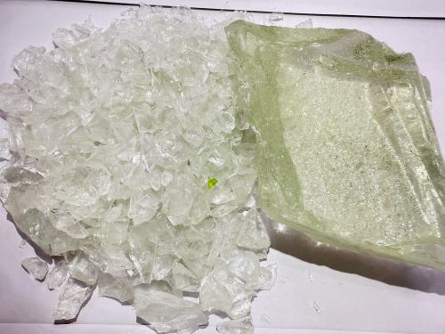 Plain Light Green Decorative Glass Rocks, Packaging Type : Box