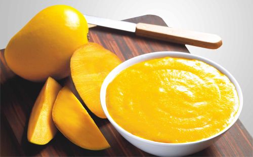 Fresh Mango Pulp, Color : Yellow, Packaging Type : Plastic Tin