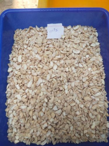 Soft SSPI Cashew Nuts, Color : White, Grade Standard : Food Grade