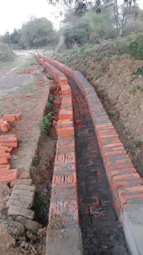 Polished Clay Bricks, Shape : Rectangular, Packaging Type : Red