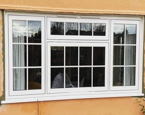 Plain Polished Wooden Finish Aluminum Window, Thickness : 10-20mm