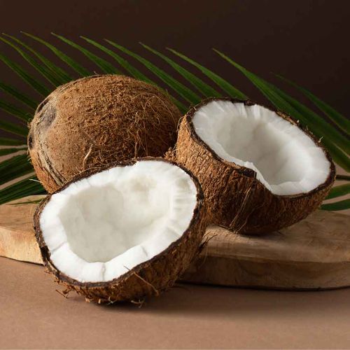 Organic coconut, Form : Solid, Coconut Size : Medium